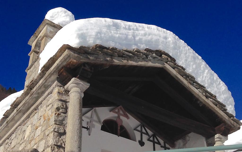 Appartamento Casa Weisstor Con Patio, Giardino E Orti Vista Monte Rosa Macugnaga Exterior foto